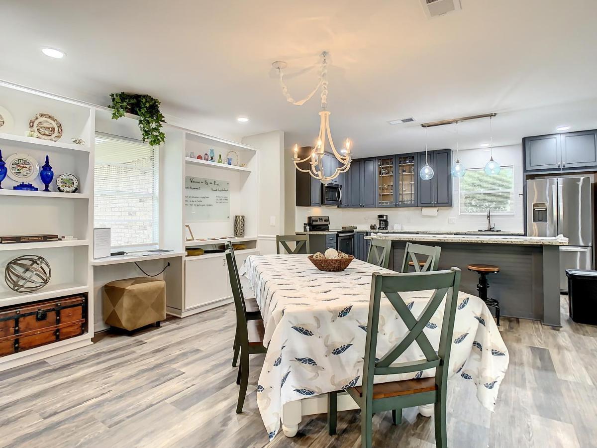 Take A Stroll By The Park - Pet And Family Friendly Vila St. Augustine Exterior foto